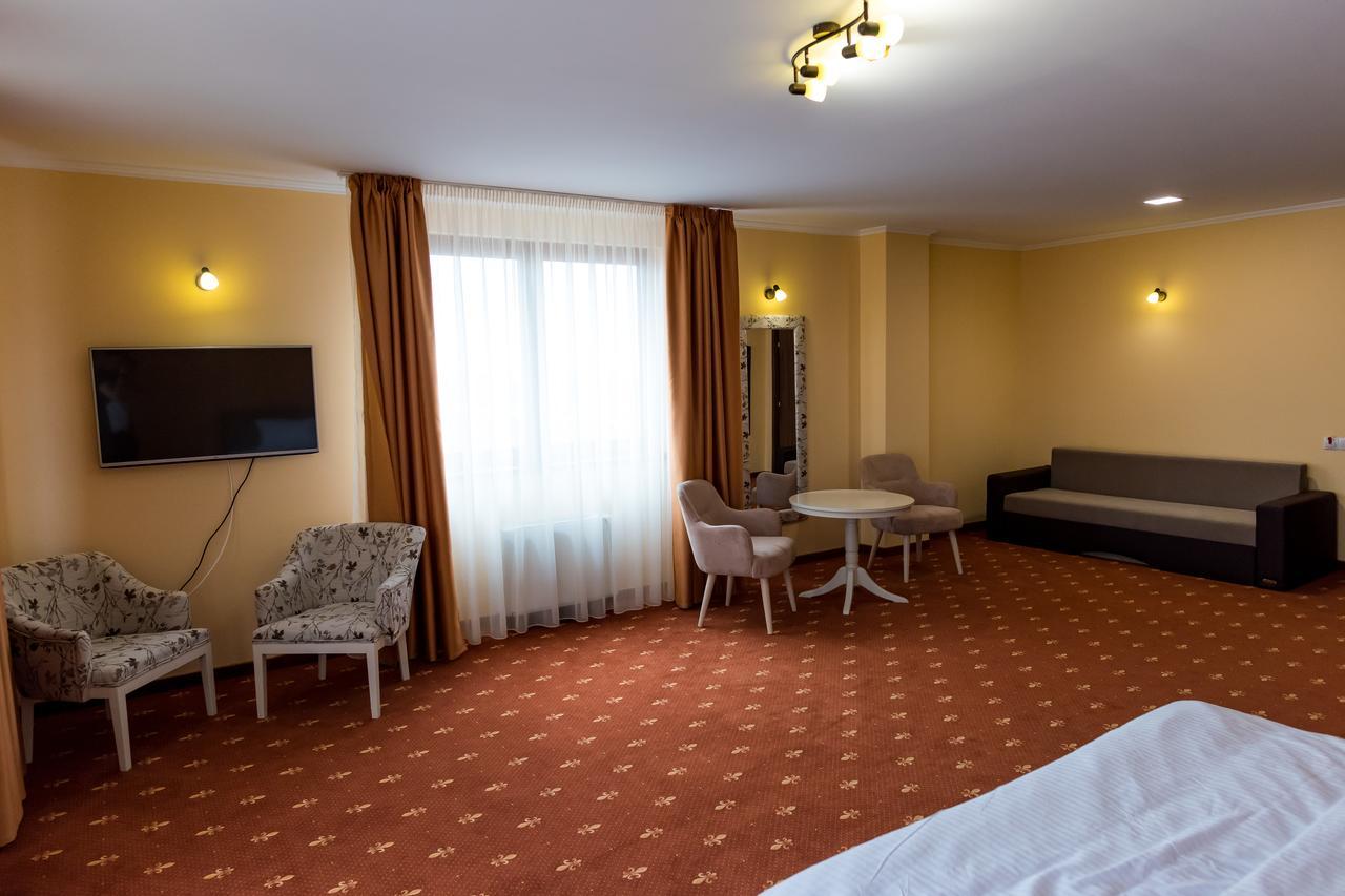Monte Carlo Reghin Hotel Exterior photo